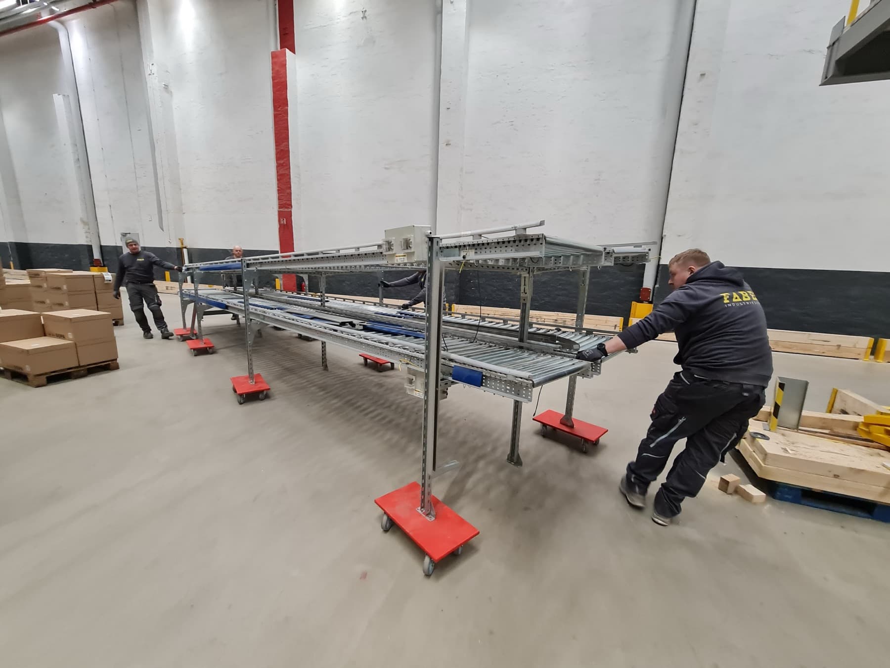 Förderband-Installation